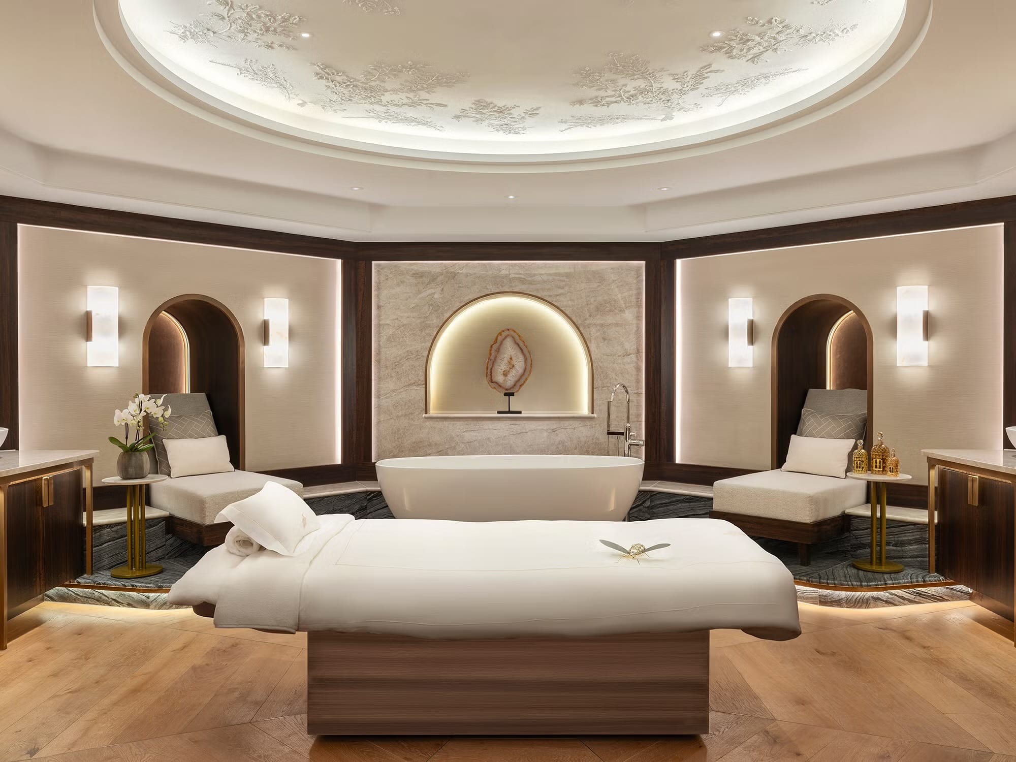 Where should you stay during Paris Fashion Week?